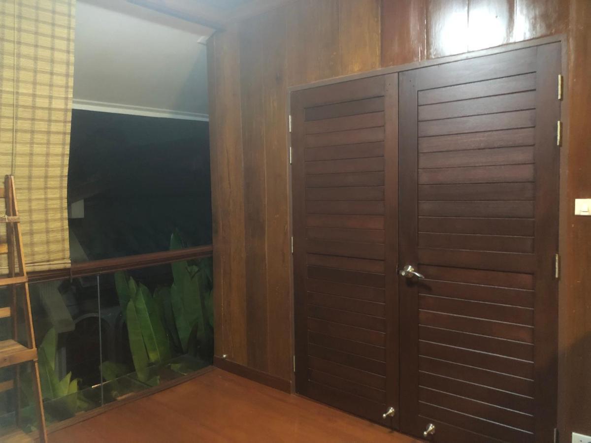 188 Teak House บ้านต้นสัก Chiang Mai Exteriör bild